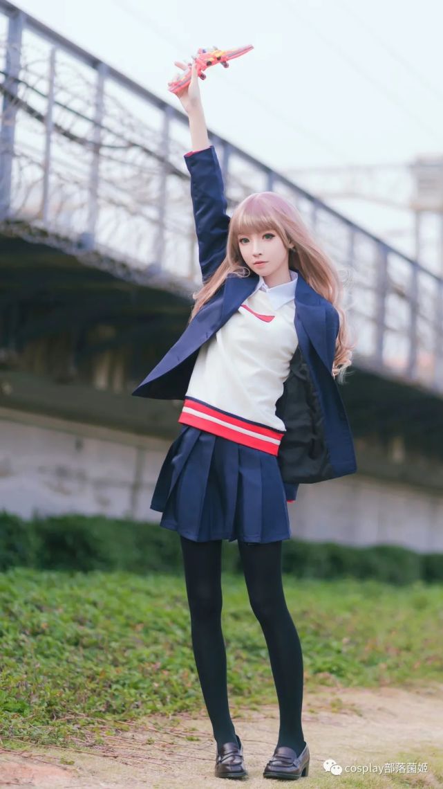 南梦芽:@祖木子摄影:@默秋风-—