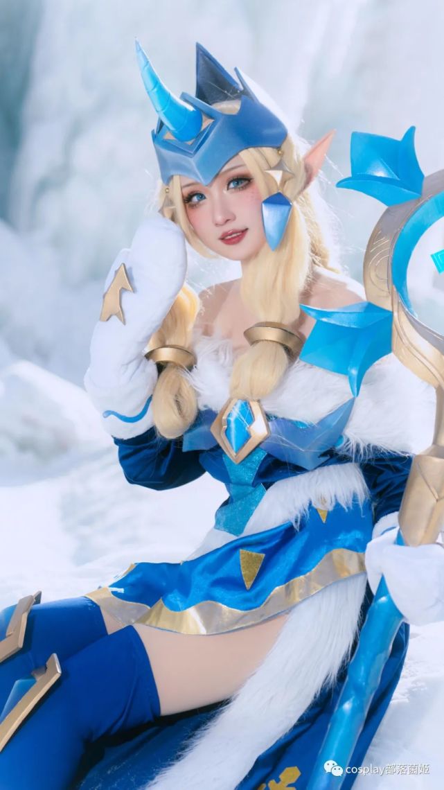 cos:英雄联盟索拉卡冬季仙灵cos正片@瓦斯塔亚