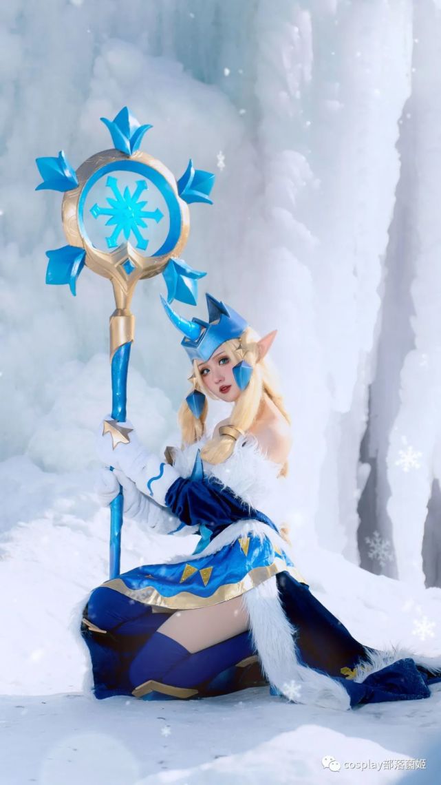 cos:英雄联盟索拉卡冬季仙灵cos正片@瓦斯塔亚