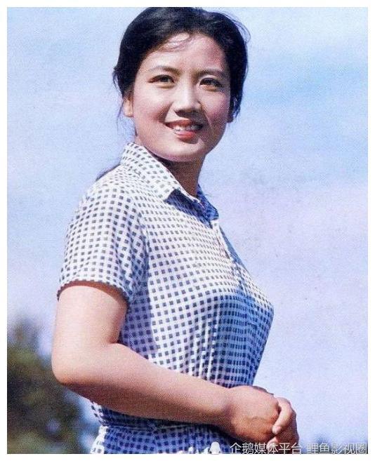 80年代当红影星李秀明:40岁隐退下海经商,现在人生状况如何?_腾讯新闻