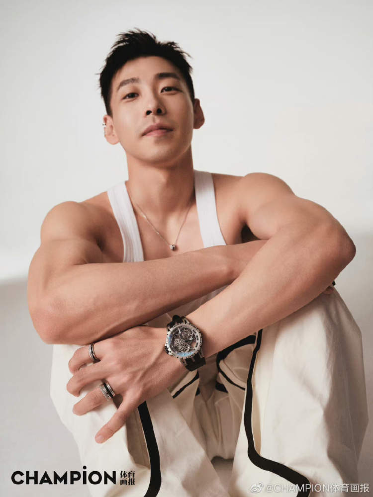 好卷运动员们抢占时尚封面凌智汪顺武大靖们的好身材是我们能看的吗