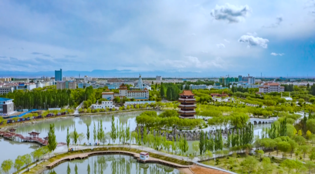 无人机带你领略"高攀"不起的玉门美景