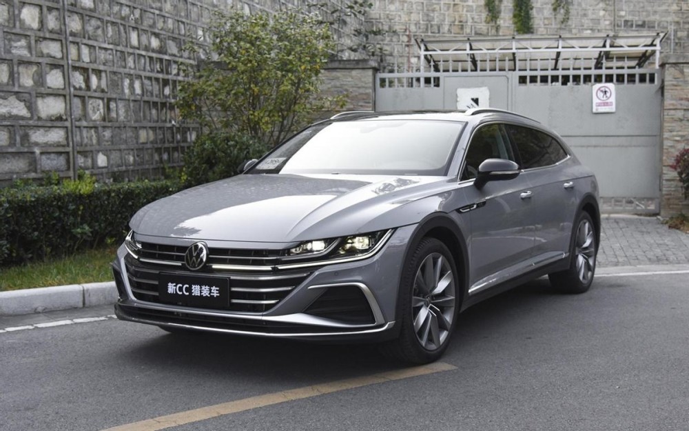 年輕人買車要有個性 這3款顔值高 空間大 開出去回頭率還賊高 天天看點