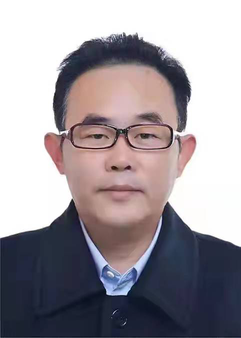 当代艺术家刘继才先生被加拿大维多利亚皇家艺术学院聘为客座教授