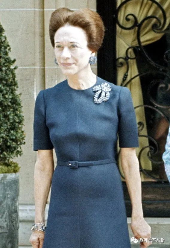 那些年温莎公爵夫人的珠宝蓝宝石篇