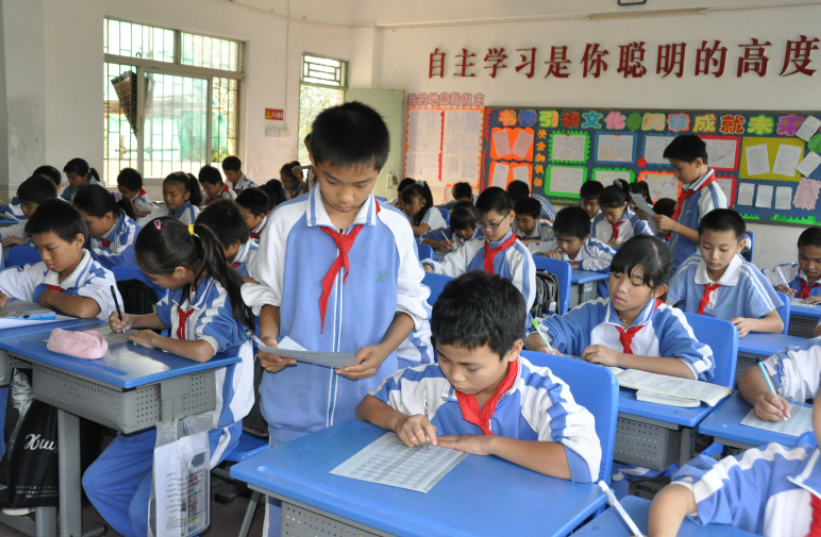 22年小学生入学年龄有变 6周岁不再是硬性要求 家长双手赞成 腾讯新闻