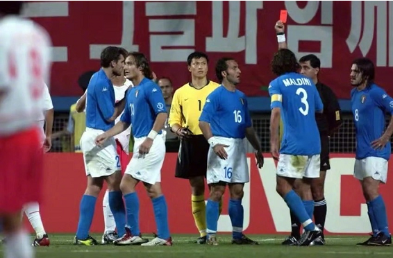 世界杯乌拉圭 乌拉圭媒体：02年韩国依靠裁判进入四强！韩媒：这是在诋毁！