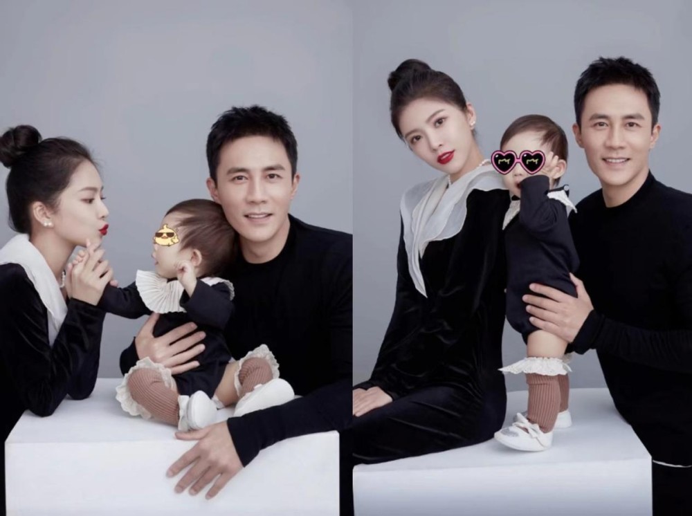 随后杜淳晒出一家三口的正面照,年过四十的杜淳看起来依旧年轻,而老婆