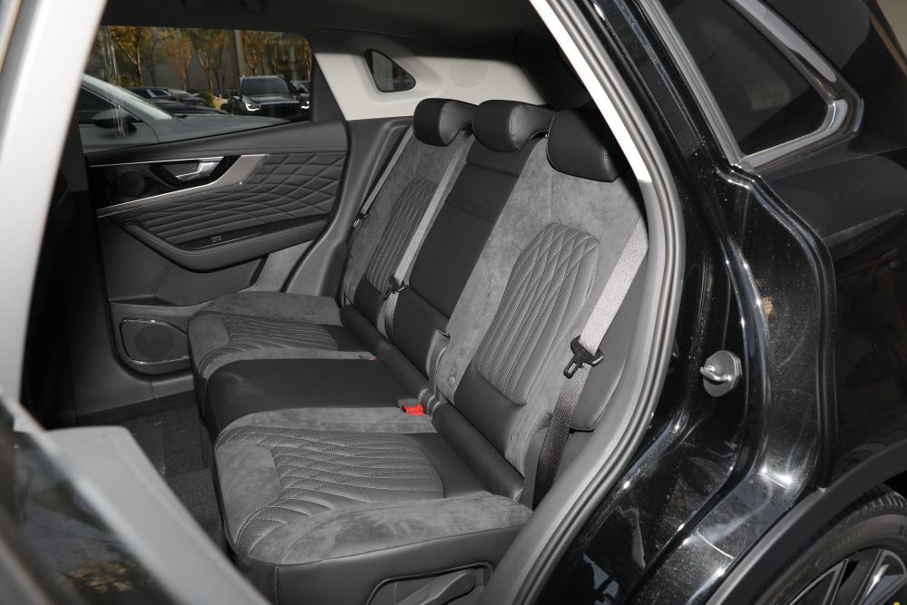 国产suv安全性能排行榜_不止沃尔沃,国产车也很安全,这些SUV配置高、动力好家用很推荐