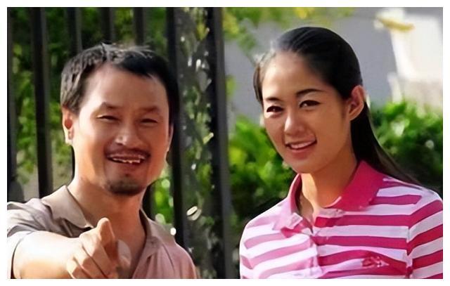 乡村爱情中的王小蒙扮演者王亚彬离开这十年已走向世界