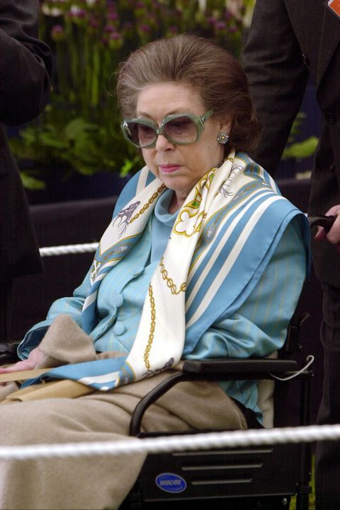 伊丽莎白王太后有多宠爱女儿?102岁也要坚持将玛格丽特公主送走