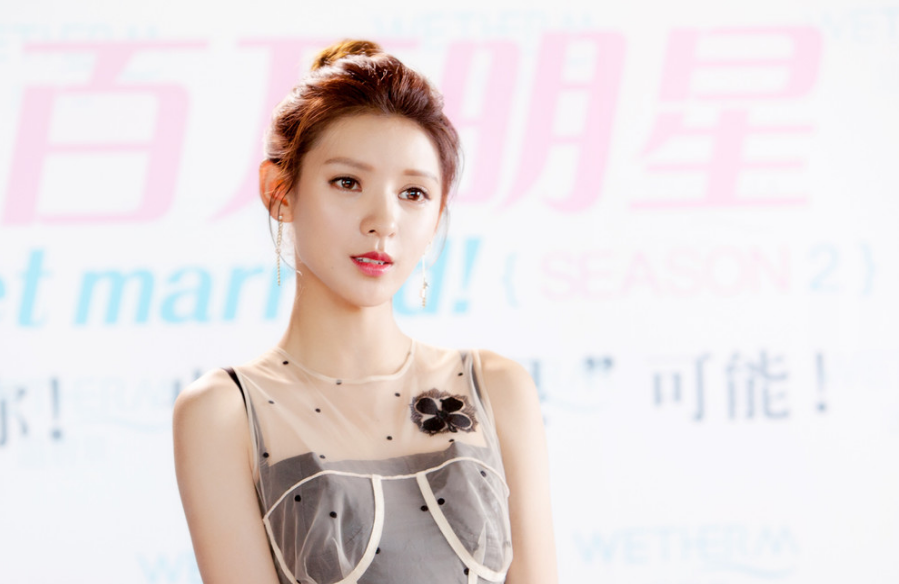 9位网红转型明星4个被于正挖掘6个是某宝模特