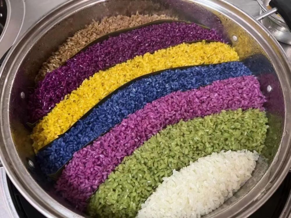 五色糯米饭的制作方法大家想知道吗来主播带你去学