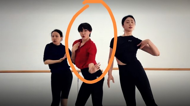 黄磊老婆孙莉晒跳舞视频,动作又引争议,不是第一次被吐槽