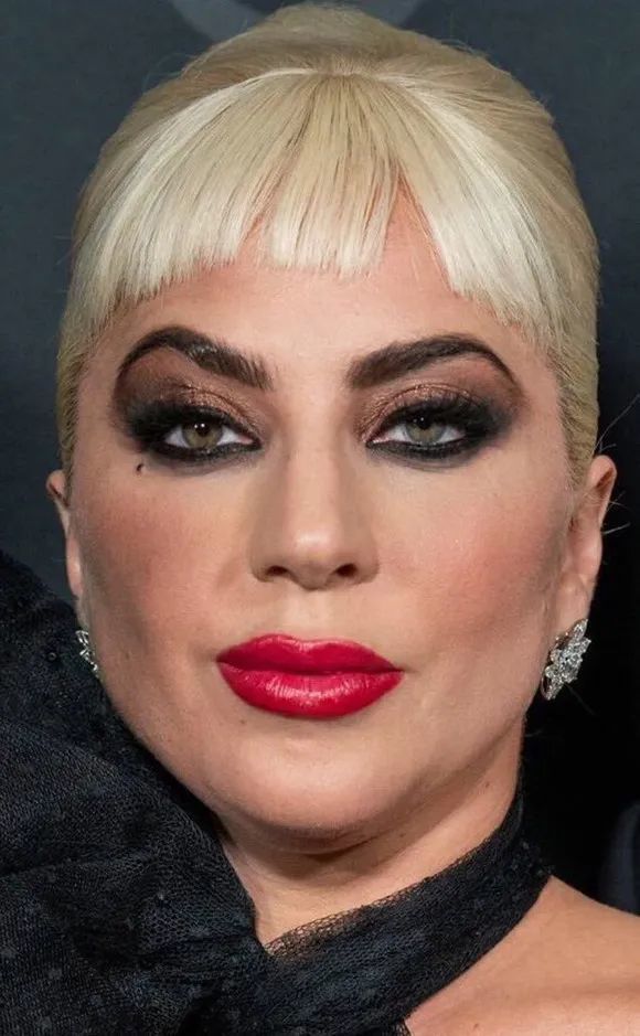 lady gaga 的头发提名奥斯卡,可惜最终落选!_腾讯新闻