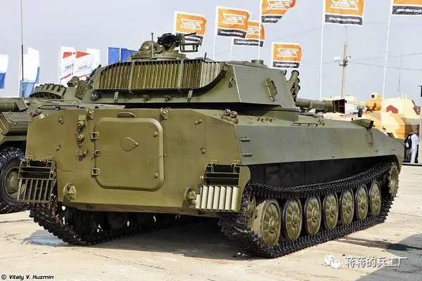 2s34迫榴炮安装有一门2a80-1型120毫米迫榴炮