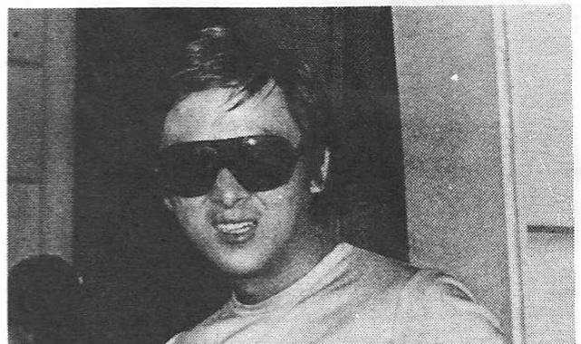 "杏花阁血案"不过,真正让王羽轰动江湖的打架事件,是兄弟们不值这个价