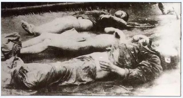 抢光所有的粮食财物,烧光房屋,最可怕的是杀光所有百姓.