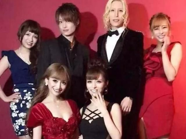 “第一女公关”一晚赚600万，专门租房放爱马仕？杨洋语文网课资源2023已更新(微博/腾讯)
