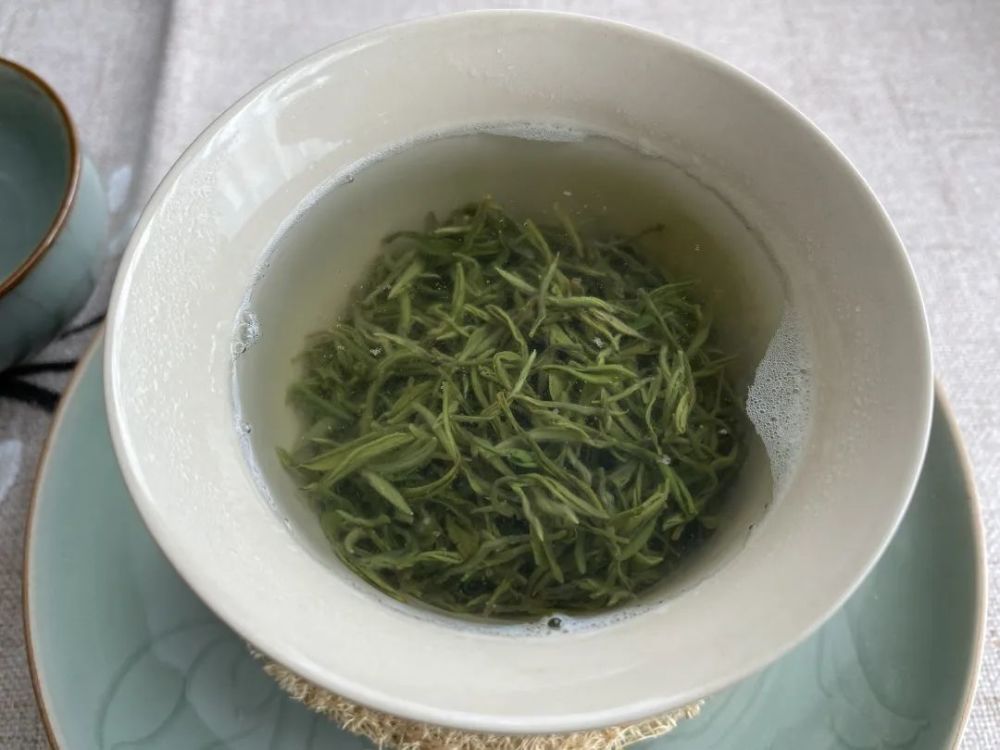 選茶為什麼綠茶沖泡時茶湯渾濁