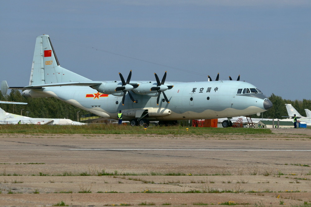 草窝棚里出凤凰,中国大力神运8运输机出口8国,最终版本超俄赶美_腾讯