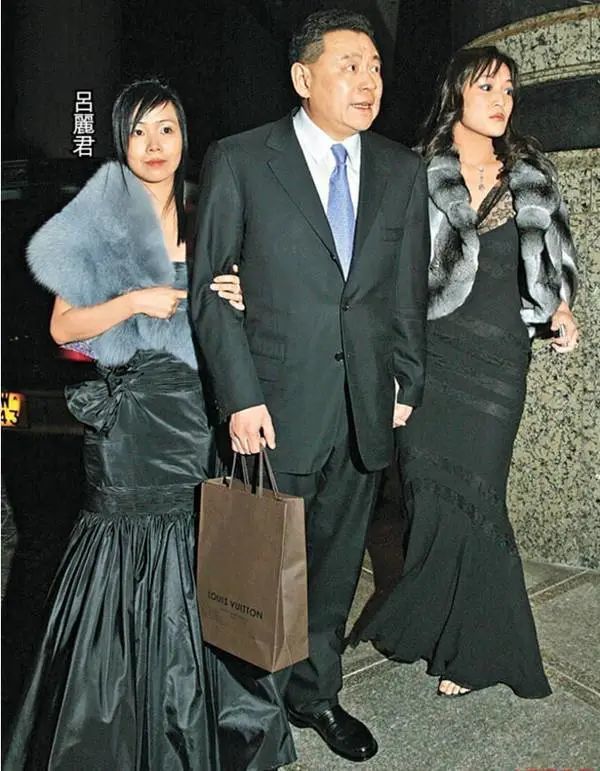 后大刘时代：七位子女和红颜知己们近况如何？杨洋作文还是乘风作文好2023已更新(新华网/腾讯)