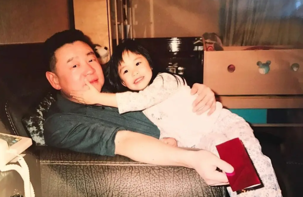 后大刘时代：七位子女和红颜知己们近况如何？杨洋作文还是乘风作文好2023已更新(新华网/腾讯)