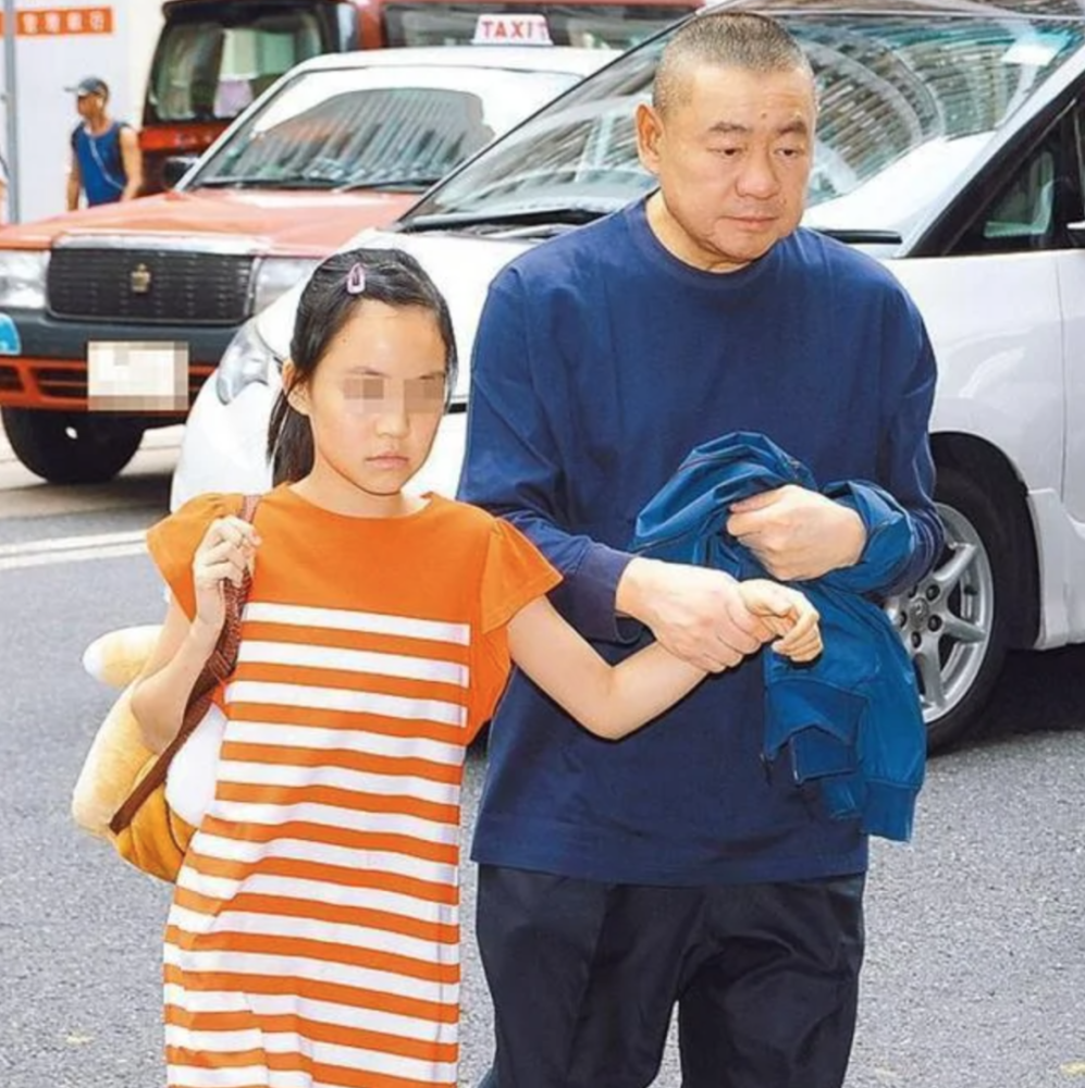 后大刘时代：七位子女和红颜知己们近况如何？杨洋作文还是乘风作文好2023已更新(新华网/腾讯)