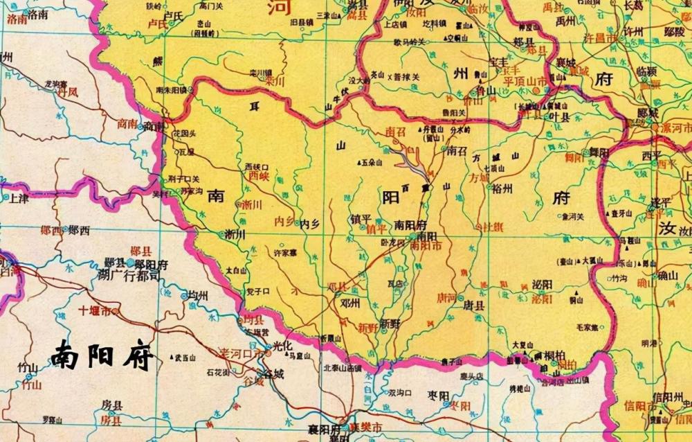 府的形制和规模已经基本确定,其管辖2个散州和10个县,分别是:南阳县