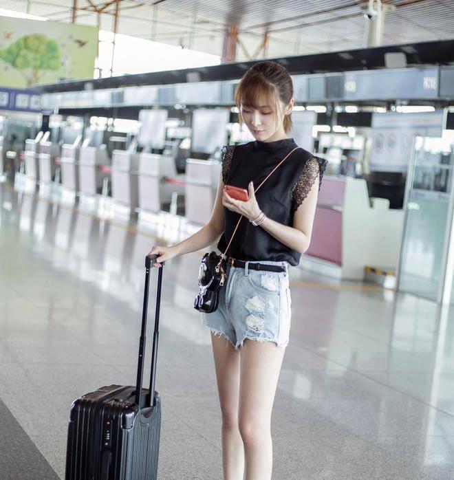 大家觉得李曼这个女孩子怎么样呢?