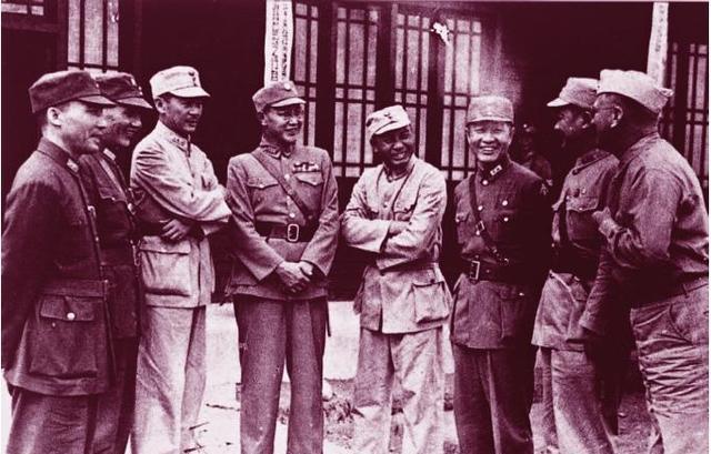 最后一任"云南王"卢汉,1949年与龙云通电起义,他的结局如何?_腾讯新闻