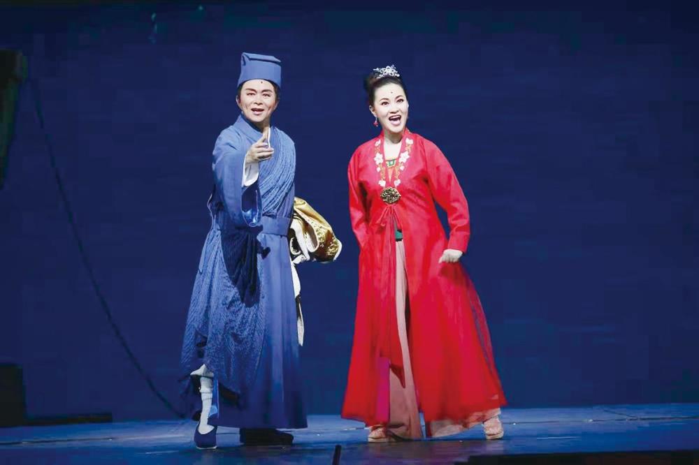歌剧《运河谣》剧照4月14日至17日,由知名歌唱演员雷佳,王宏伟等