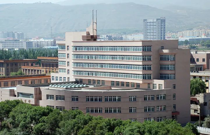 省部共建高校青海師範大學:位於西寧市,省屬重點大學山東工藝美術學院