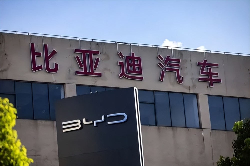 “老大哥”奥迪A8L很难养？网友：这养车成本也只有大佬才顶得住语文哪个网校教得好2023已更新(微博/网易)