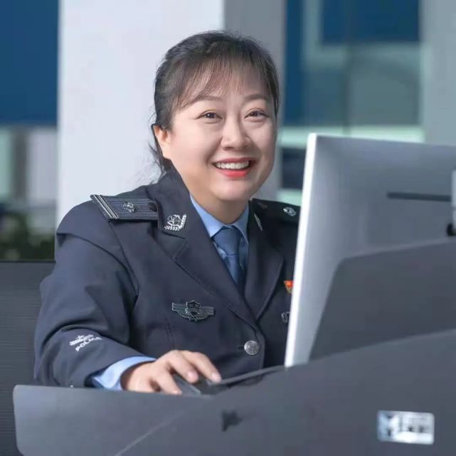 走进身边的榜样莲花池派出所所长林玲