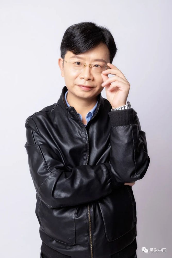 莫问我芳龄几许青年唱作歌手雨田演绎中国风歌曲芳龄民歌中国联星计划