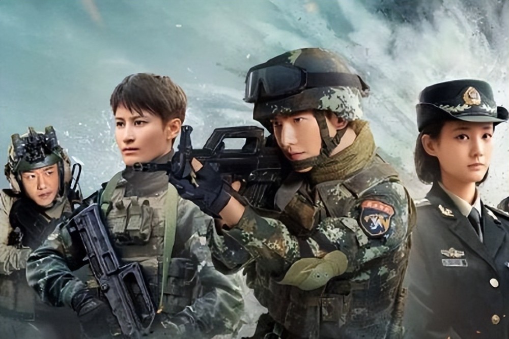 天下虽安忘战必危特战荣耀开播一身戎装不负韶华