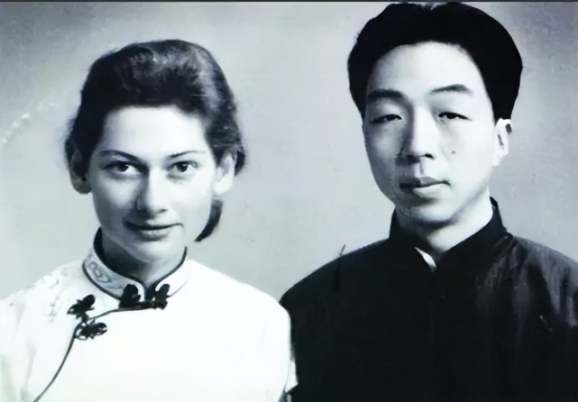 杨宪益5岁丧父64岁丧子84岁送走妻子后他说自己活够了