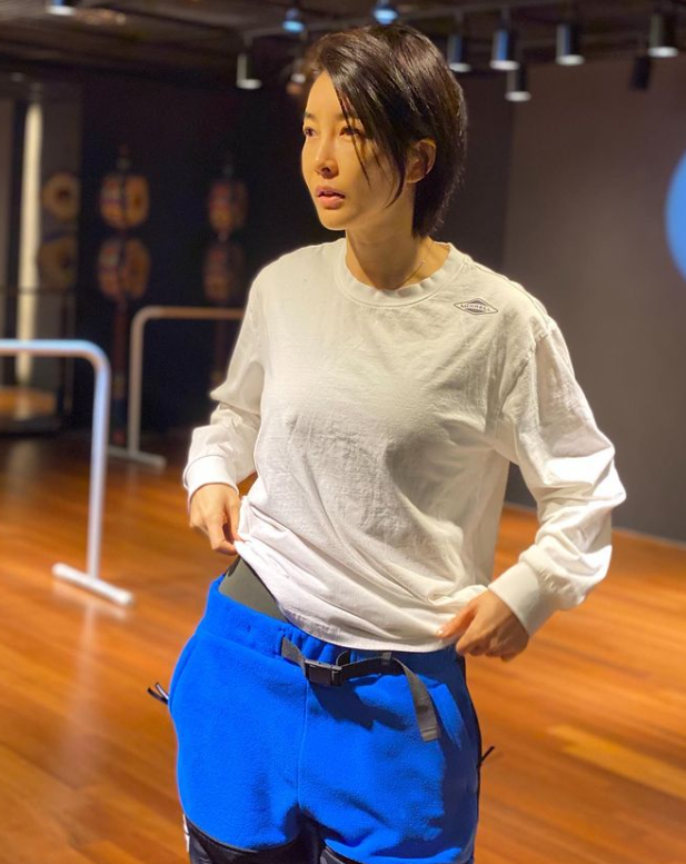 少时内向的她因演戏而改变人生韩国演技派女星陈瑞妍