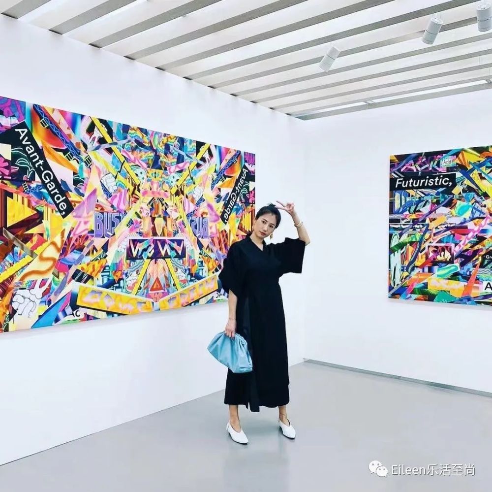 离开高嫁的豪门后，她凭什么还能在名媛圈越走越顺？杨洋作文还是乘风作文好2023已更新(知乎/头条)