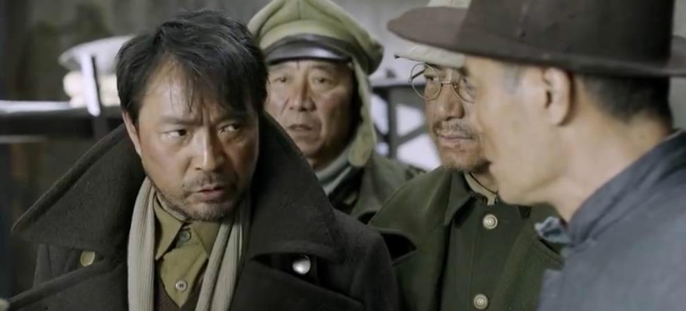 功德林里的小气军长起义前允许奸商资敌起义后当战犯还偷纽扣