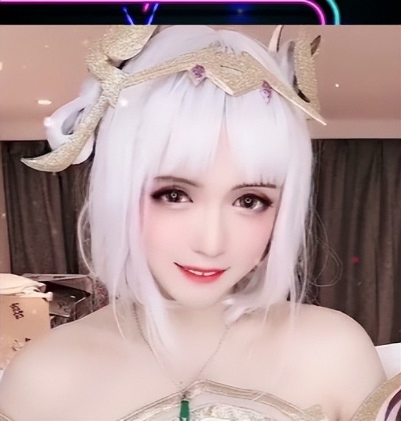 男扮女装的cosplay你迷恋的不是美女而是一个男神