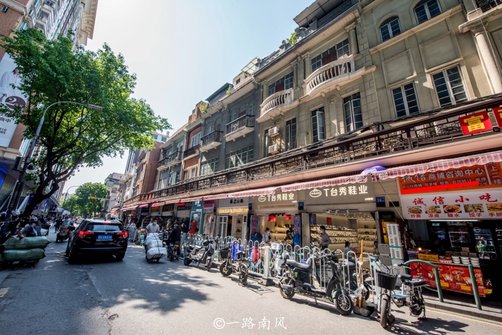 盛极一时的广州十三行曾经比上海还繁华很多游客不知道在哪里