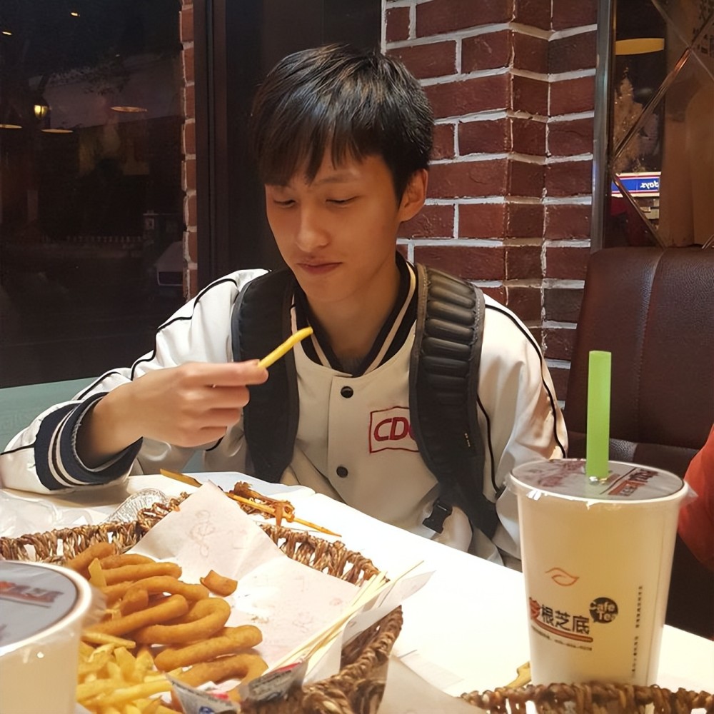 ame亲临社区,发帖开团黑粉后竟惨遭"打脸"?_腾讯新闻