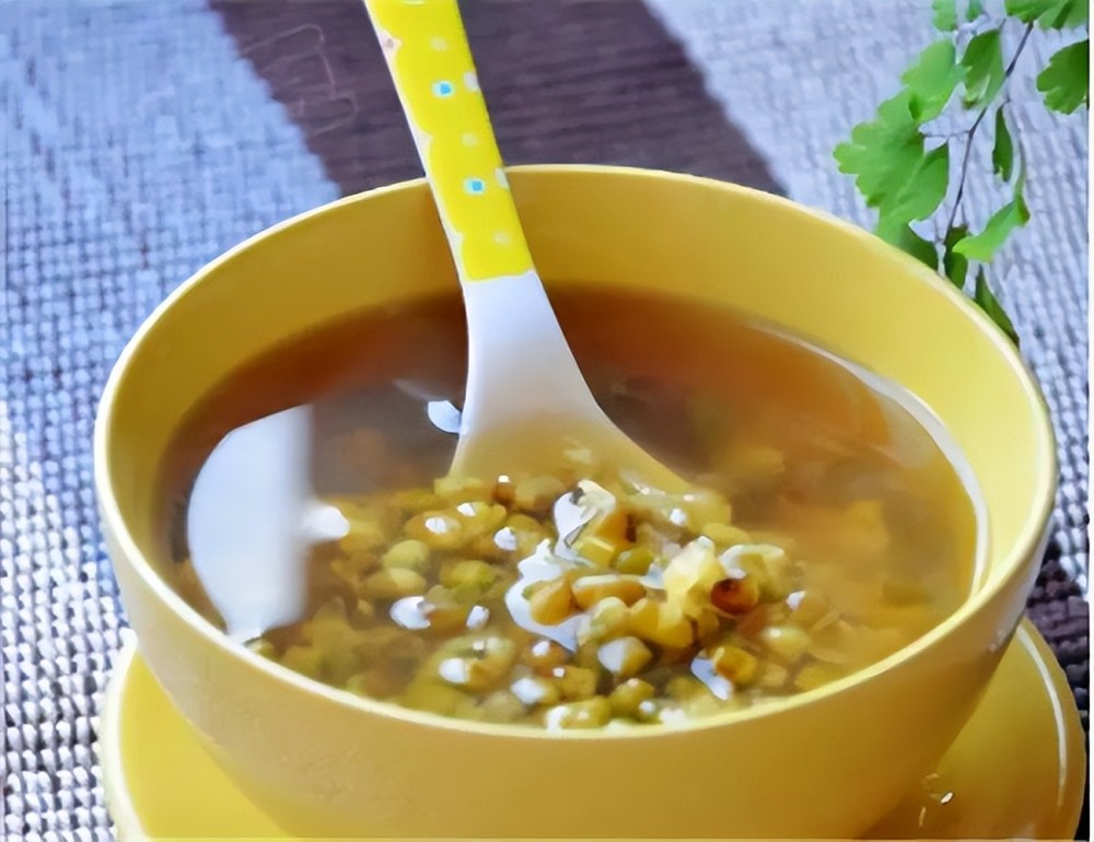 你家的绿豆汤,是红的还是绿的?哪种更好?_腾讯新闻