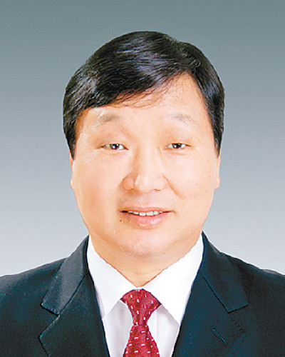 段先念退休不再担任华侨城董事长