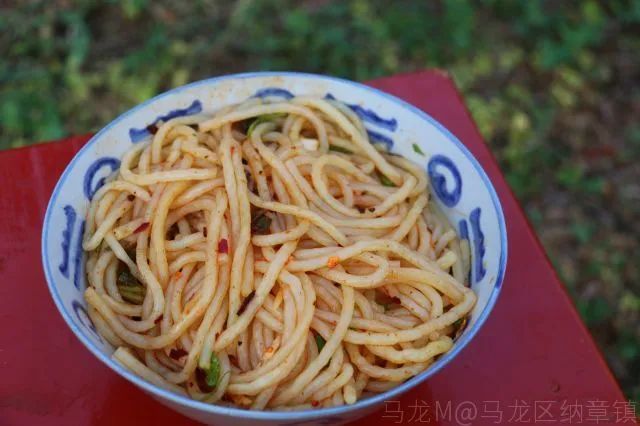 马龙县特色美食图片