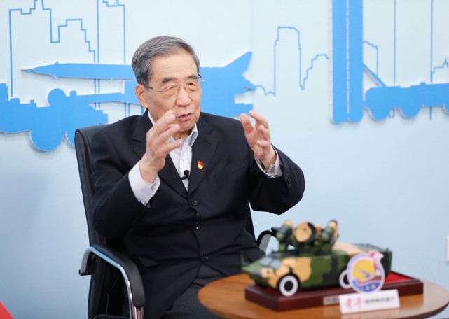 于本水:陪红旗导弹走过一个甲子