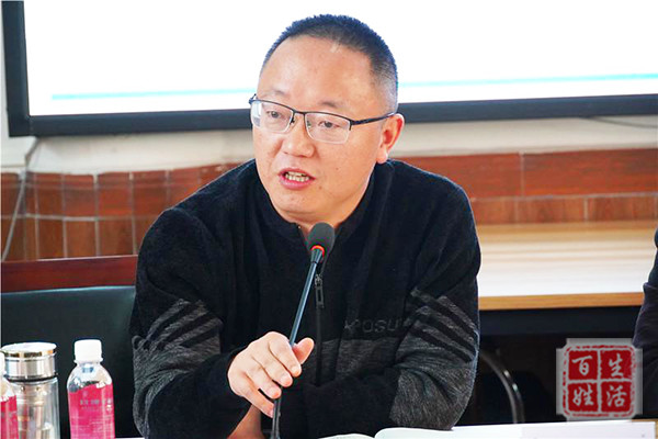 泸县石半丁名师工作室主研课题开题报告会在泸县四中举行