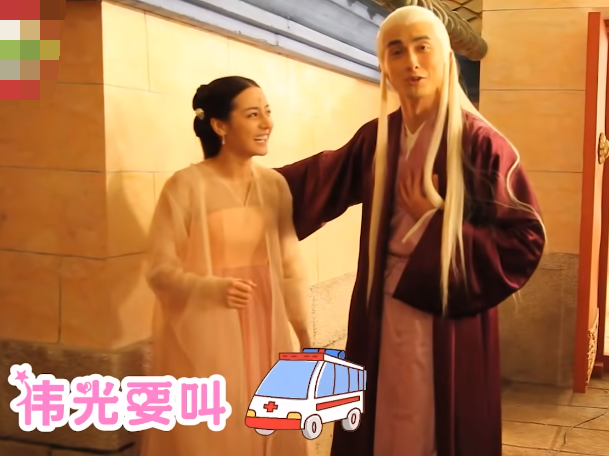 "东华帝君"高伟光,白长了1米9的大个子,公主抱热巴只坚持了一会儿就扛